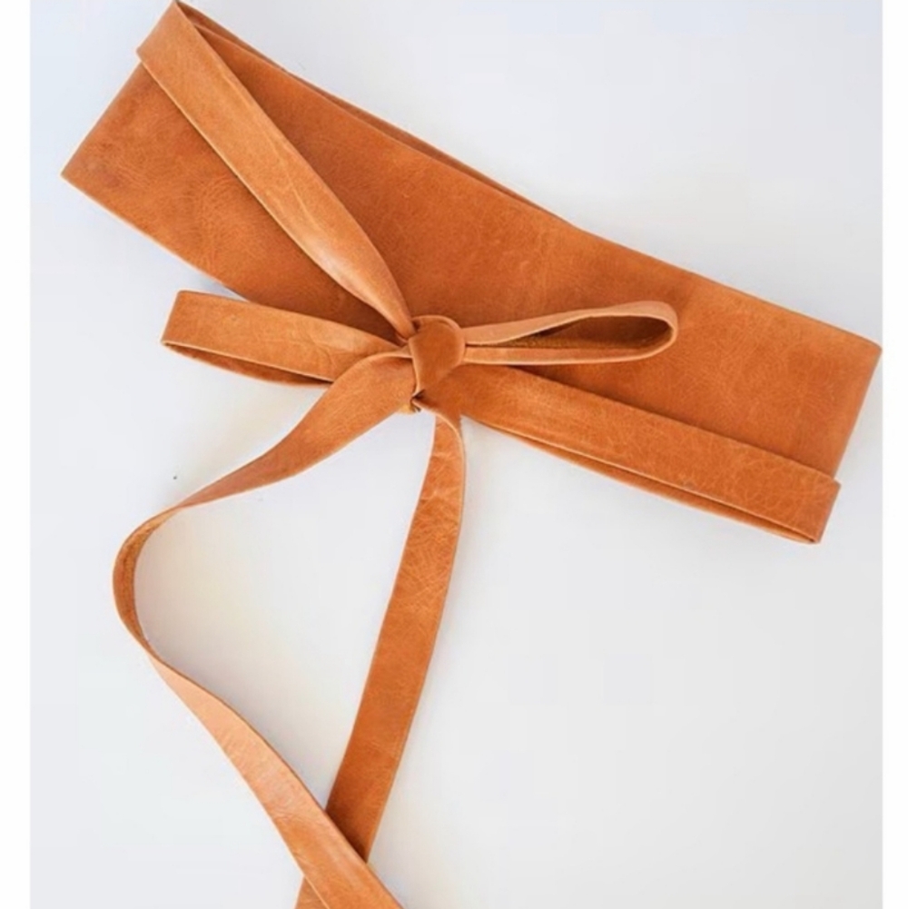 Ada Collection Wrap Leather Belt Cognac